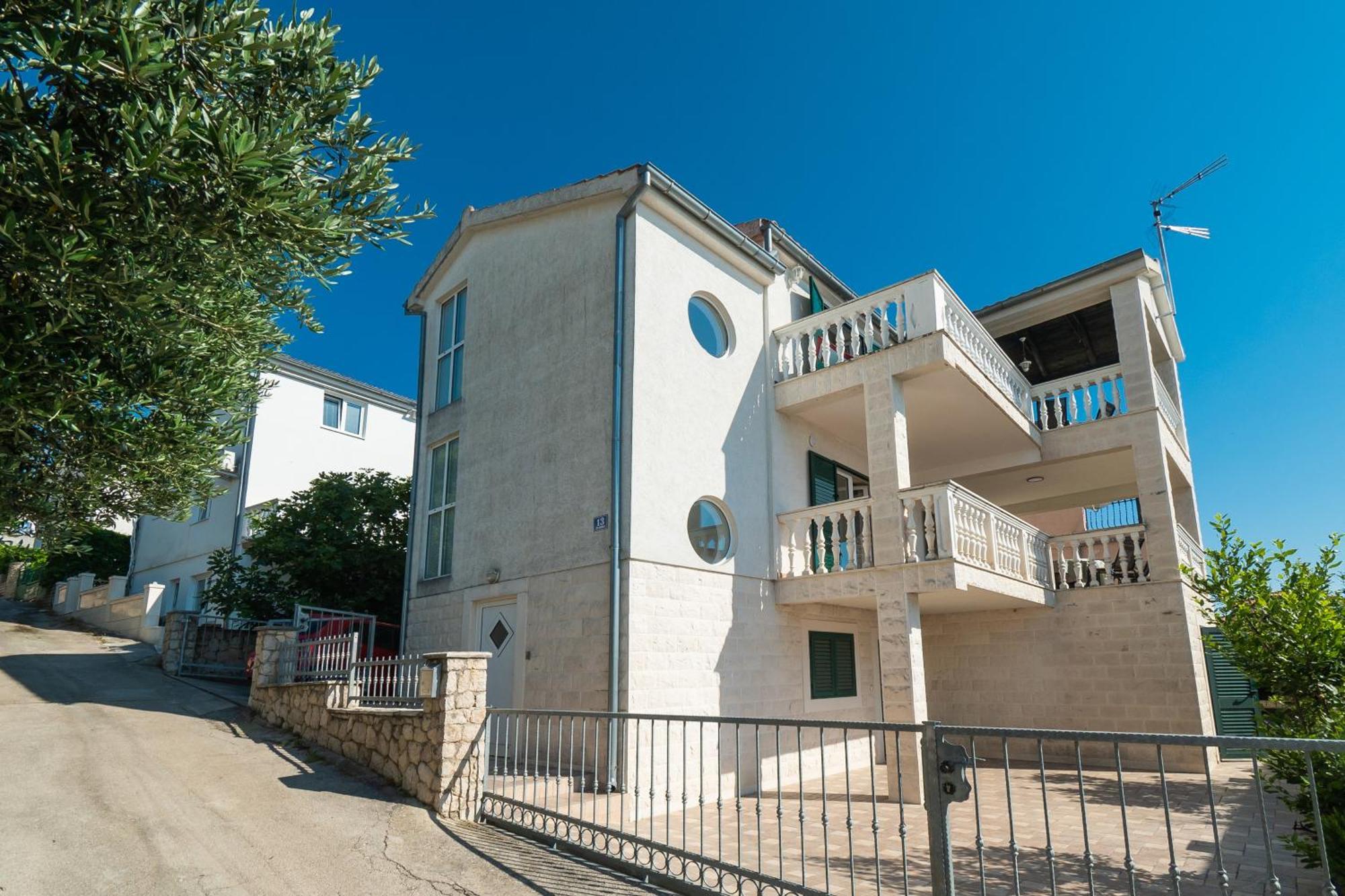 Rimagis Apartments Жаборич Екстериор снимка